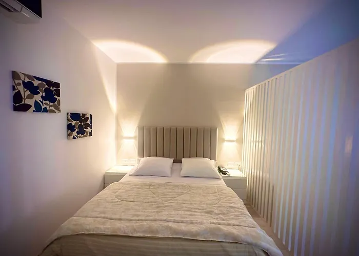 For 4 In Coral Bay Sea And Salt View Apart Otel 4*