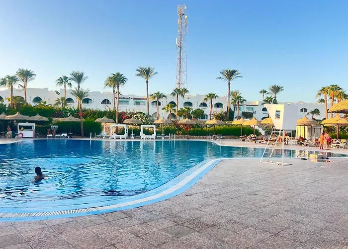 For 4 In Coral Bay Sea And Salt View Apart Otel